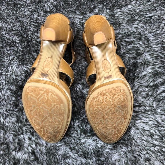 Sofft Leather Heels - Picture 5 of 9